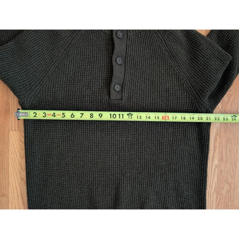 Banana Republic Sweater Mens L Italian Yarn Waffle Knit Wool Henley Dark Green